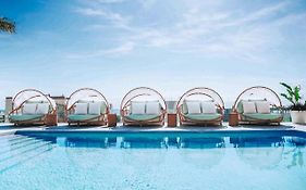Calixta Hotel
